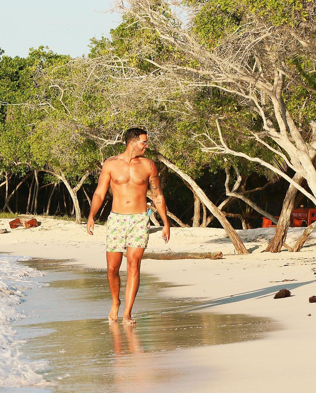 El encargado de preparar exquisitos platillos en el show matutino llegó a la playa el pasado fin de semana.