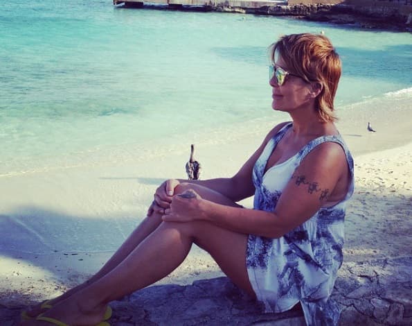 Los vestidos para playa también son ideales si te gusta viajar tanto como La Guzmán.