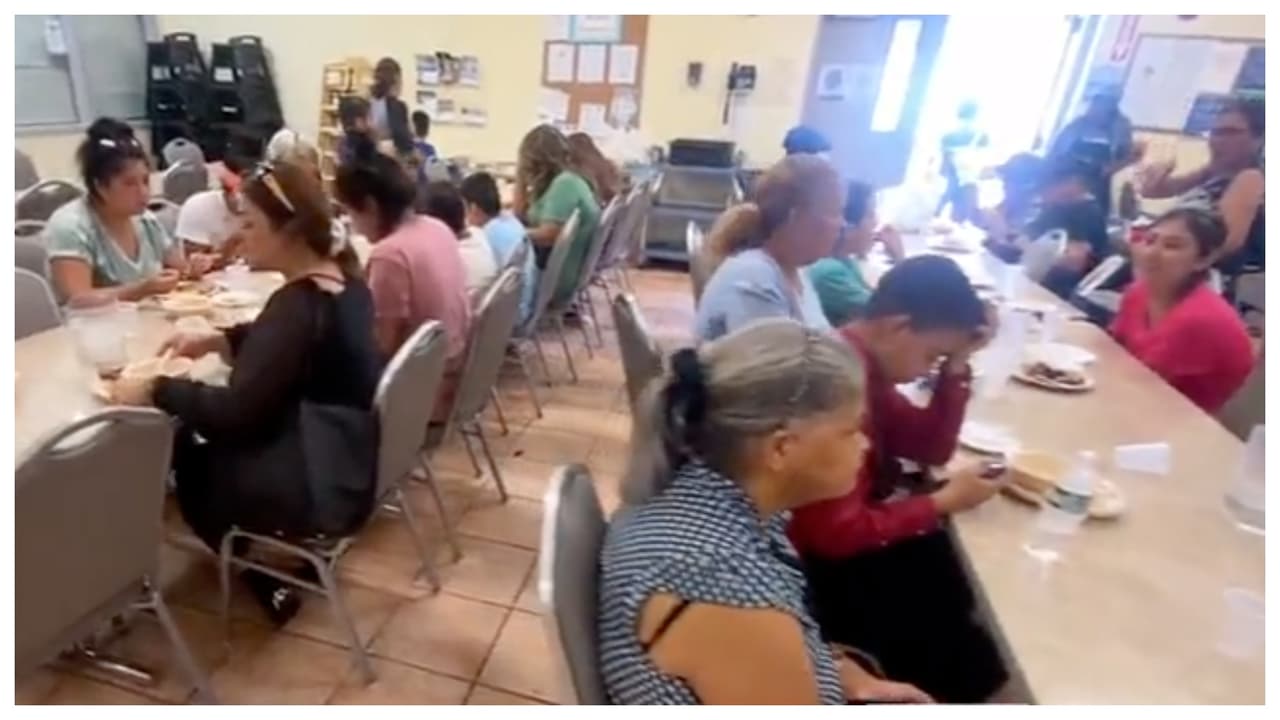 Organización Oasis en Nueva Jersey da comidas a mujeres y niños, también ayuda a mujeres embarazadas