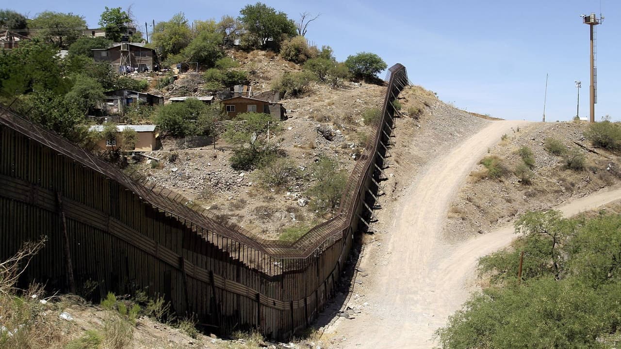 Acusan formalmente a 20 personas de colaborar en el envío de armas a México