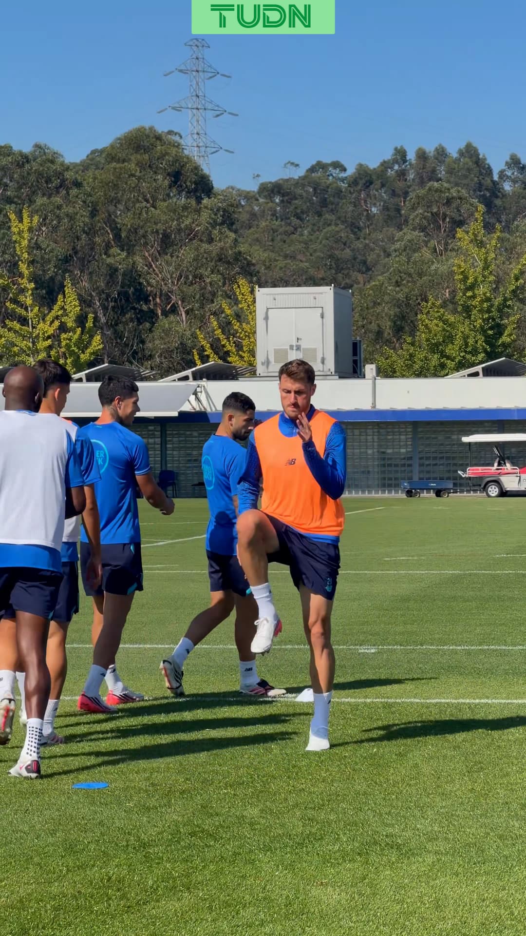 El castigo a Santi en su primer día de entrenamiento con el Porto