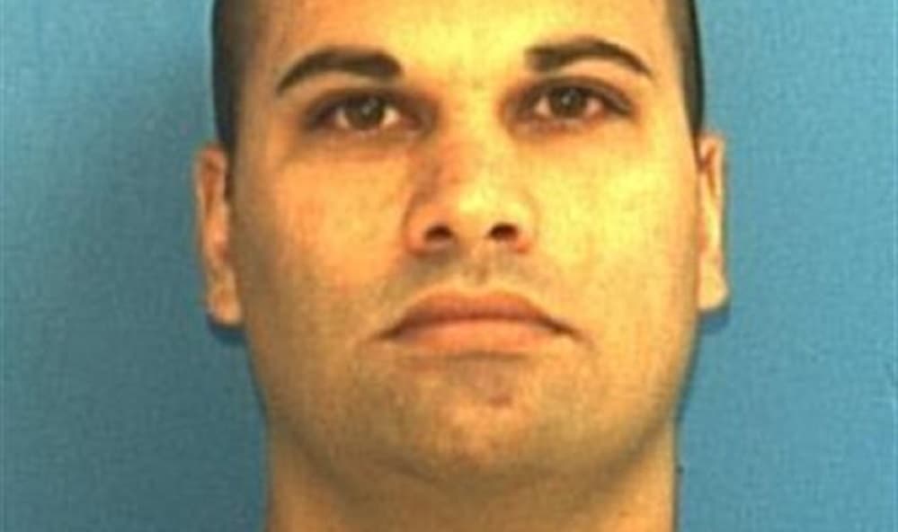 La Policía arresta a un sospechoso del incendio en la mezquita del autor de la matanza de Orlando