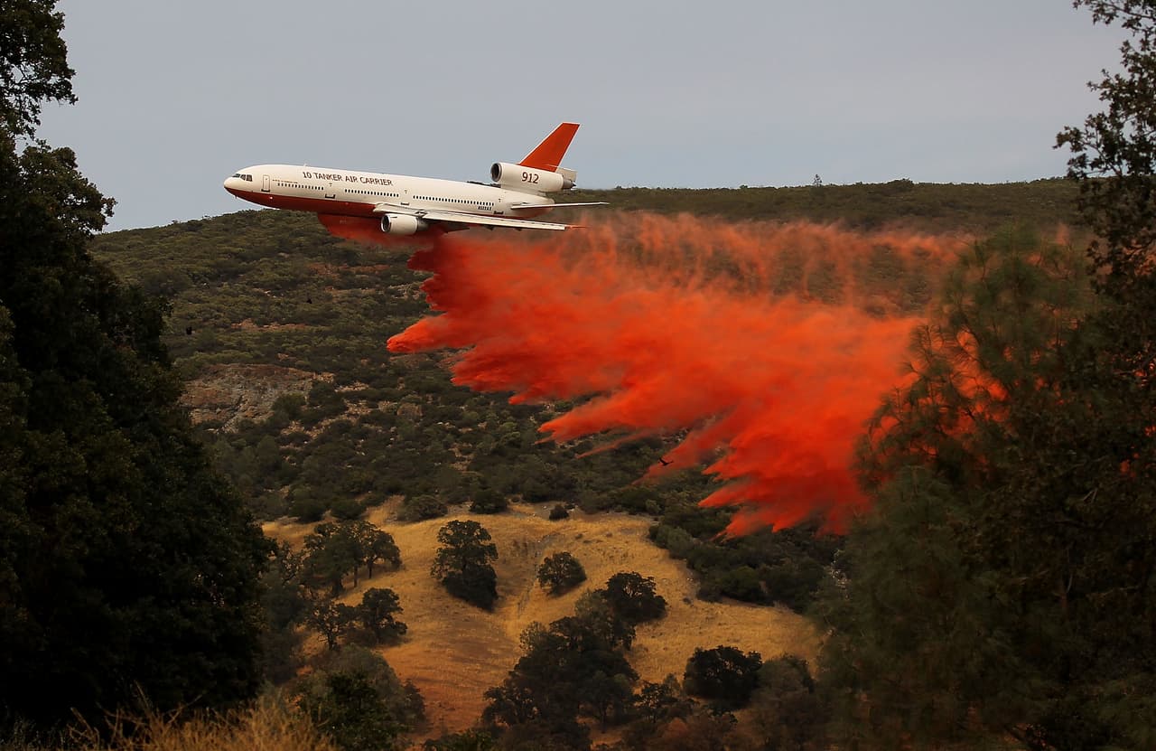 Según Cal Fire, la mayoría de los incendios han sido contenidos en un 60%.