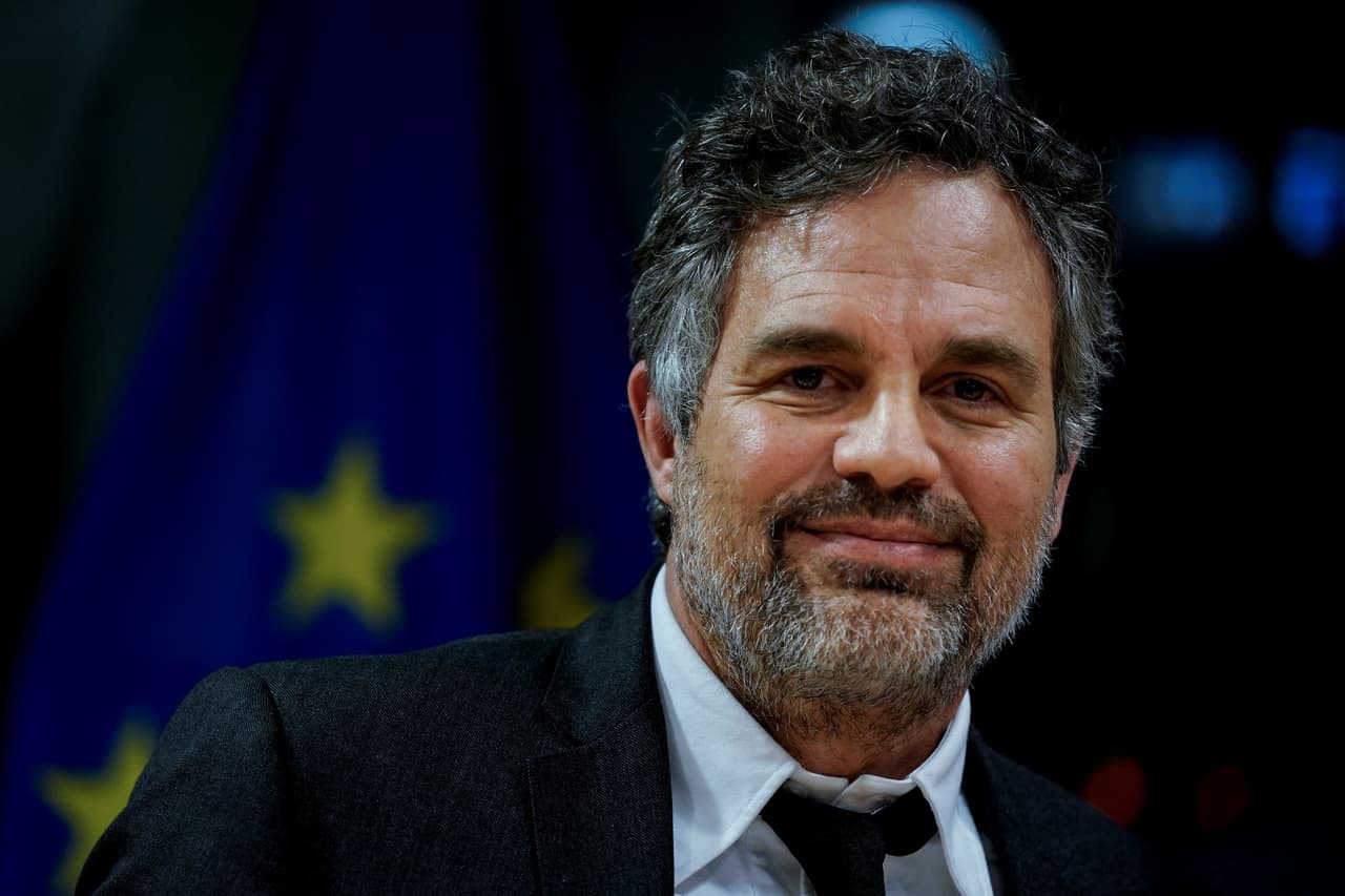 El actor Mark Ruffalo, estrella de "Los Avengers", también fue orador durante la Convención Nacional Demócrata, invitó a sus seguidores a donar 38 dólares para la campaña a favor de Biden en Texas. El actor acompañó el mensaje diciendo: "¡Texas está en juego!".