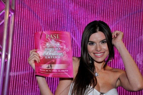 Gretchen se sintió feliz cuando supo que había ganado su pase para concursar en Nuestra Belleza Latina.
