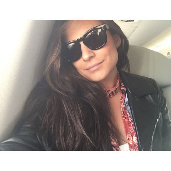 Su cuenta de Instagram suma 1.7 millones de seguidores que la llenan de halagos y corazones rojos.