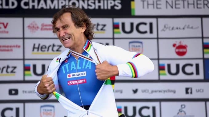 El piloto Alex Zanardi vuelve a ser campeón de paraciclismo