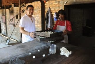 Salvador Cabañas sobrevive como panadero tras la agresión sufrida en México