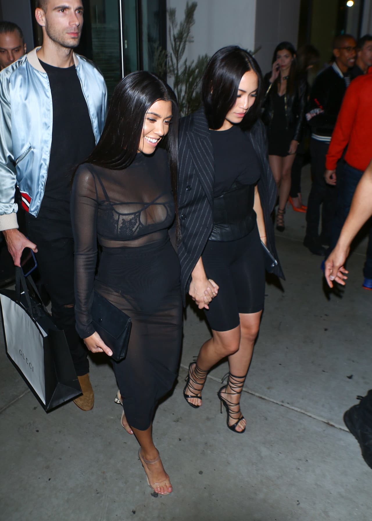 ¿Qué opinas de su 'outfit'?