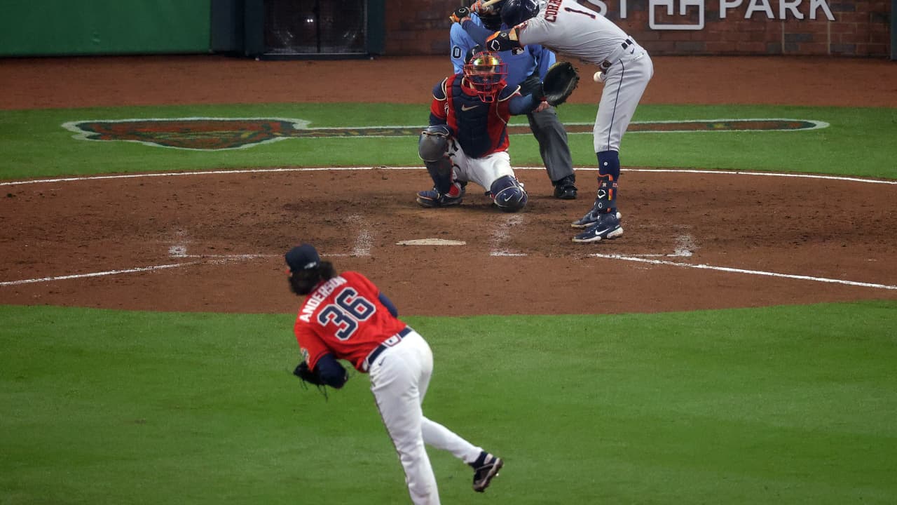 Gran pitcheo de Braves deja sin pólvora a los Astros en Atlanta