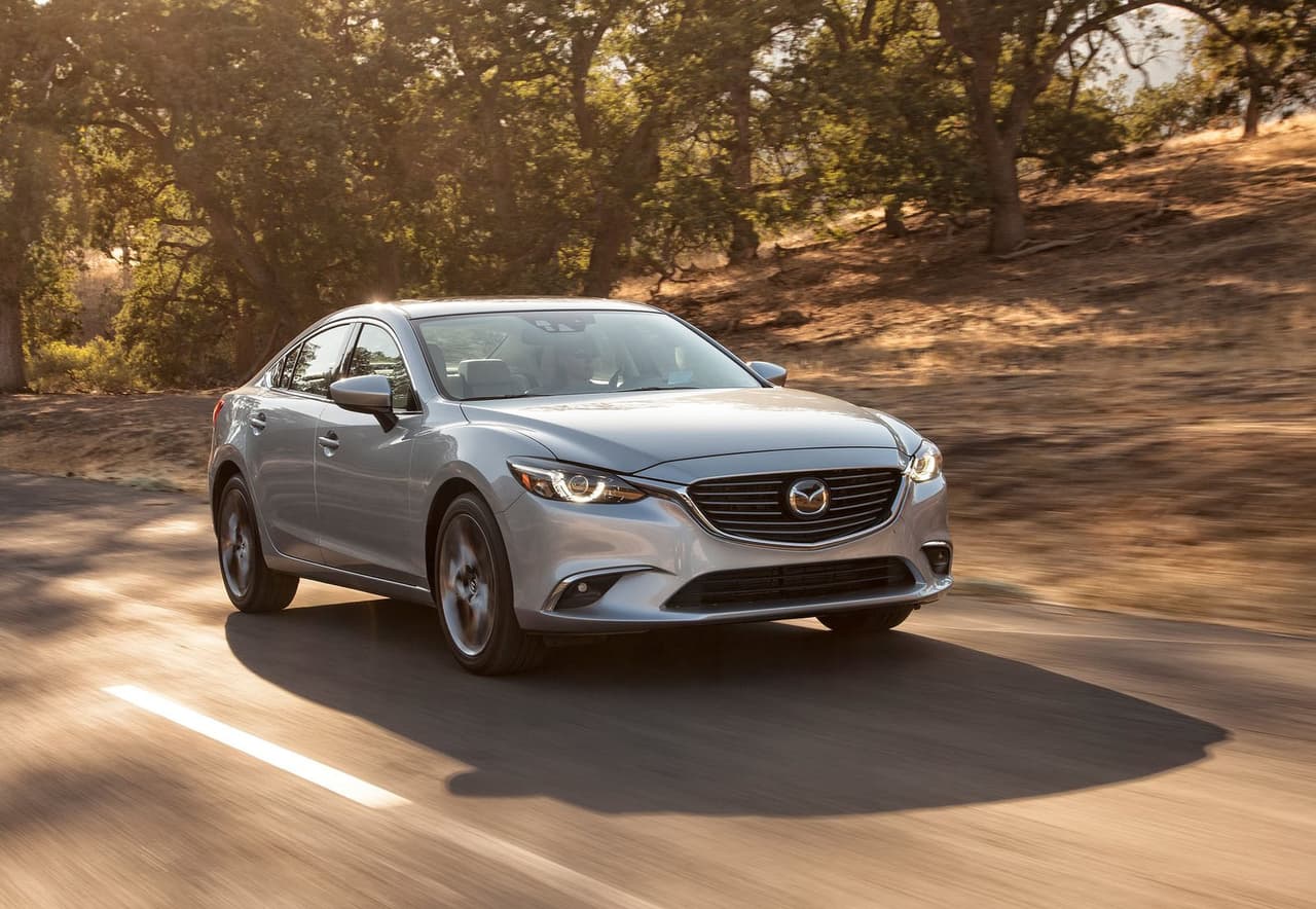 Probamos el Mazda 6 i Grand Touring 2016, un sedán orgulloso de su aspecto exterior