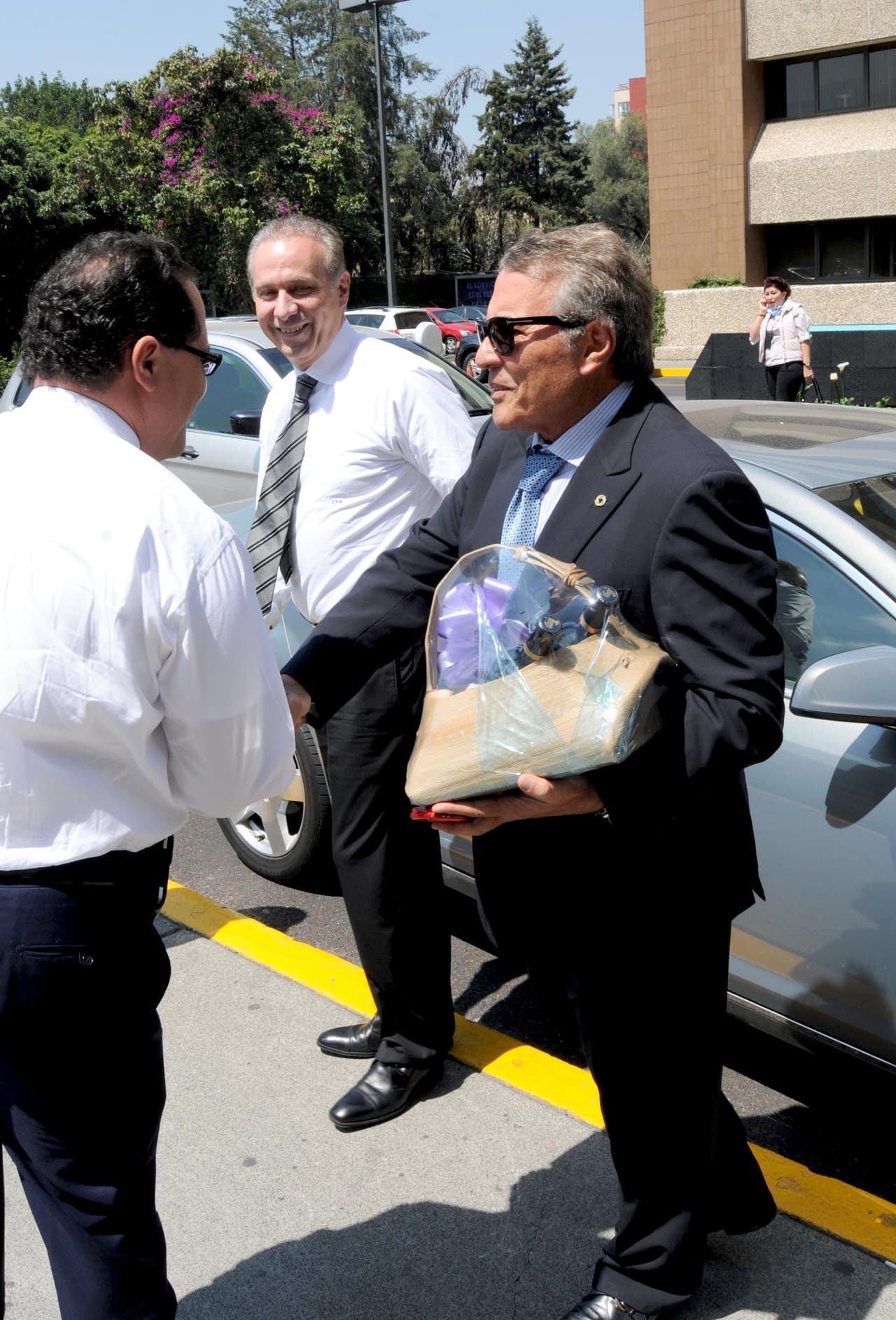 El abogado del expresidente mexicano Enrique Peña Nieto está siendo investigado en dicho país por presunta asociación ilícita y blanqueo de capitales.
<br>