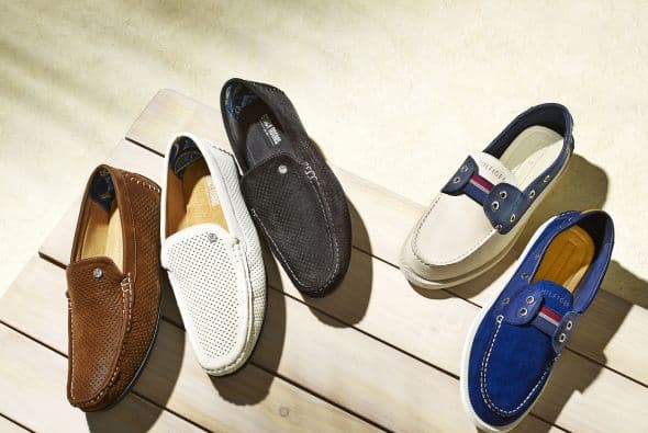 <b>Mocasines con traje de vestir. </b>Este tipo de zapatos puede llevarse con cualquier otro pantalón, pero no de vestir.