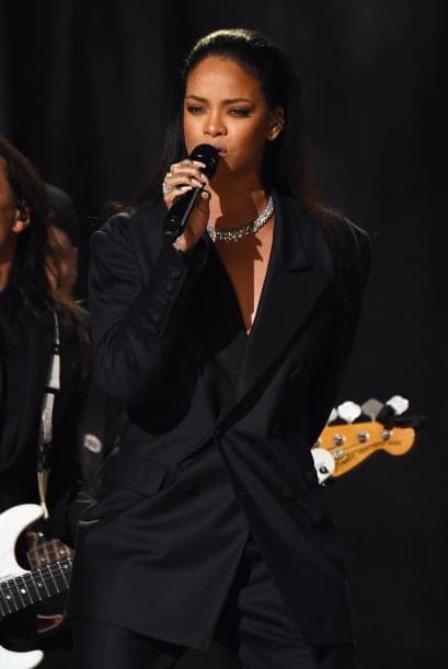 Dicho tema vendrá en su nuevo disco, el cual morimos por escuchar.