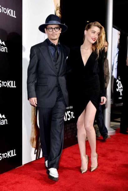 El fin de semana ofrecieron una exclusiva fiesta para celebrar su compromiso. Mira aquí lo último en chismes.