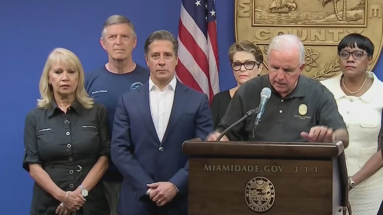 Esto es lo que está abierto o cerrado en Florida tras avance del huracán Dorian