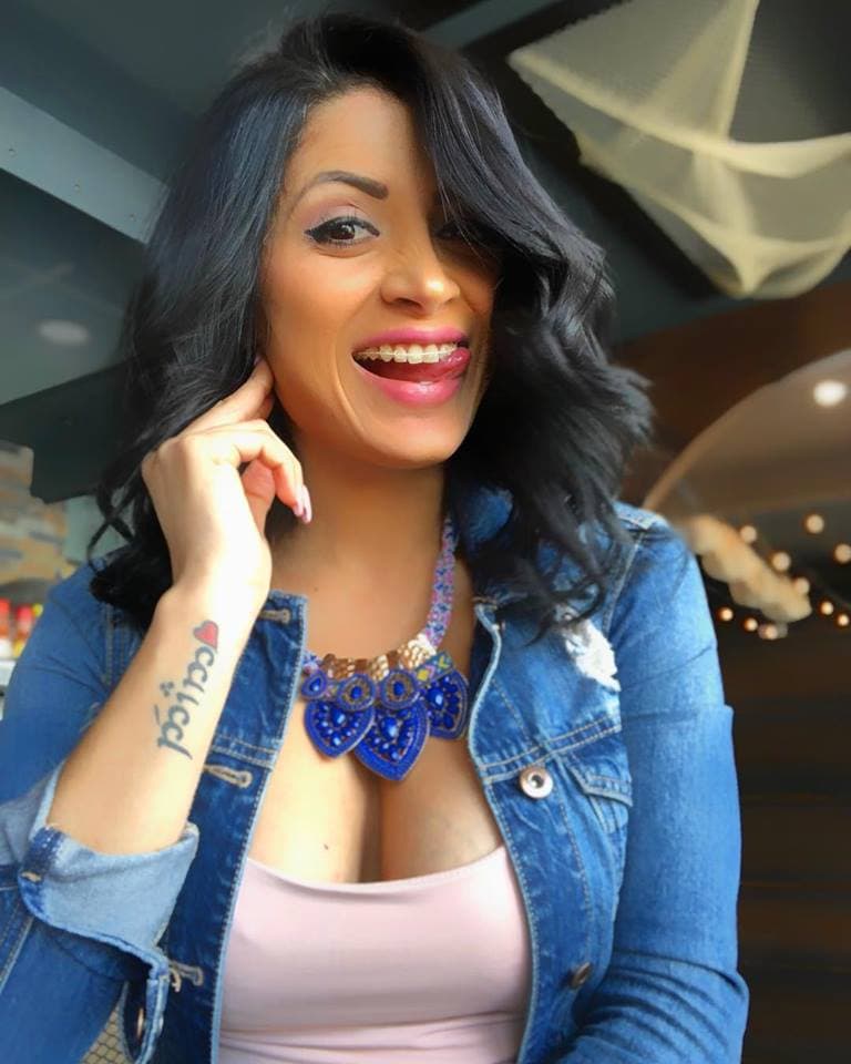 Pese a todas las críticas, la modelo de fitness no se inmutó, pues está acostumbrada a que la ataquen en las redes sociales; aunque confesó que desde joven siempre fue una mujer "bien portada" en la escuela.