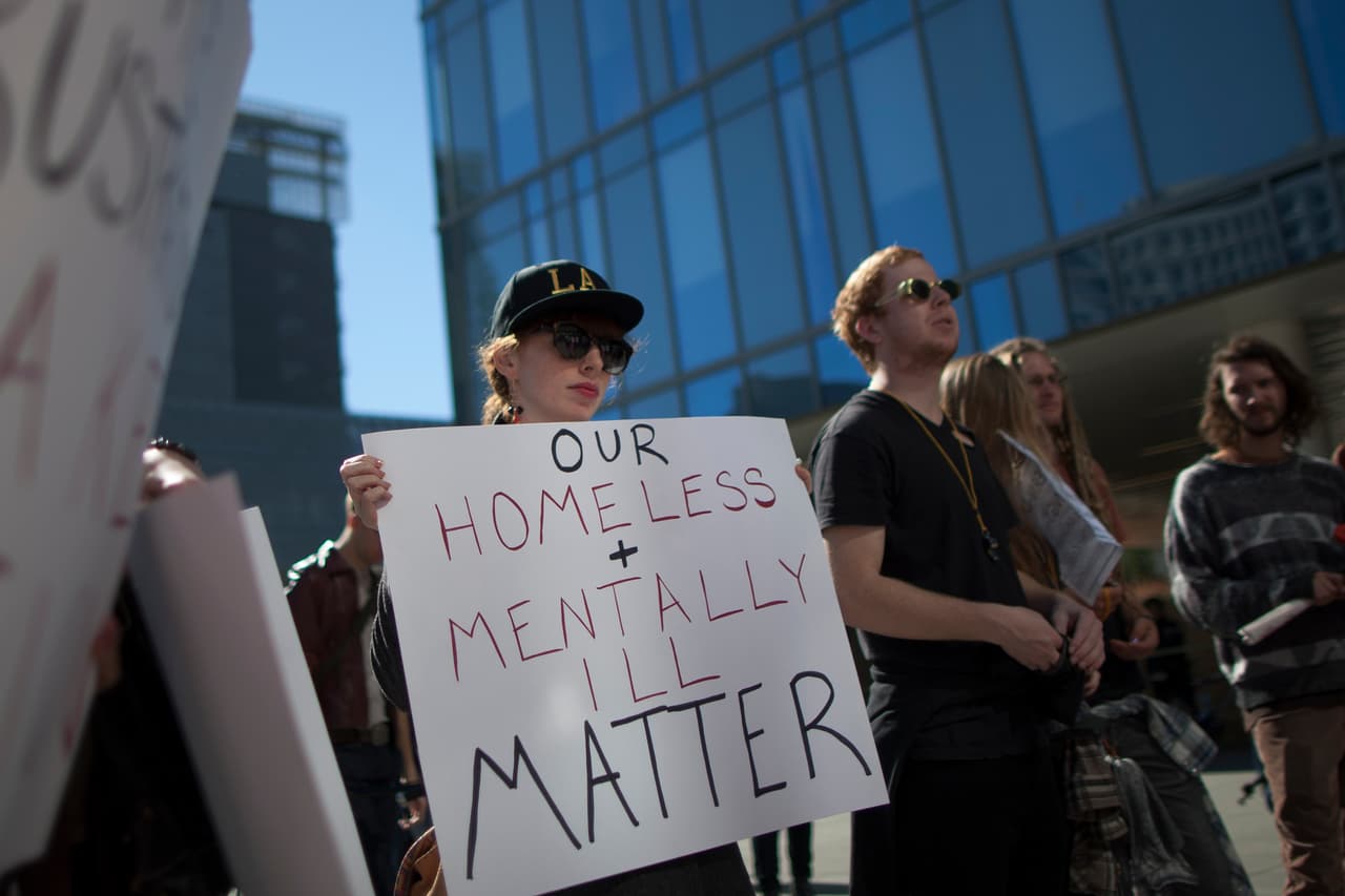 En 2015, la Policía de Los Ángeles le disparó a 14 enfermos mentales.