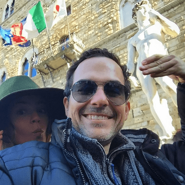 Aquí de paseo romántico en la bella Italia