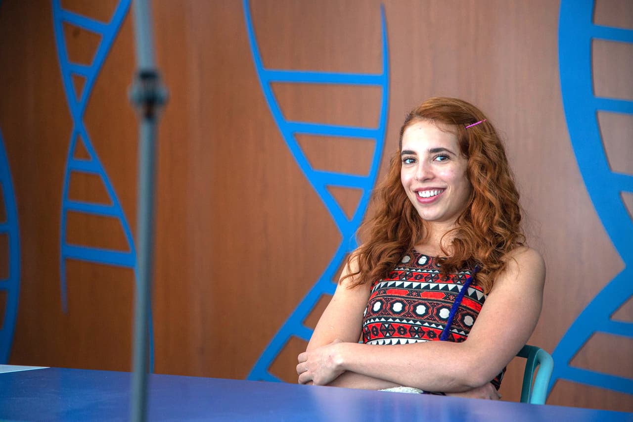 "A veces nos peleábamos como hermanitos porque está muy chiquito y es muy disperso, entonces como yo soy señora trabajando es como 'niño, concéntrate'", señaló.