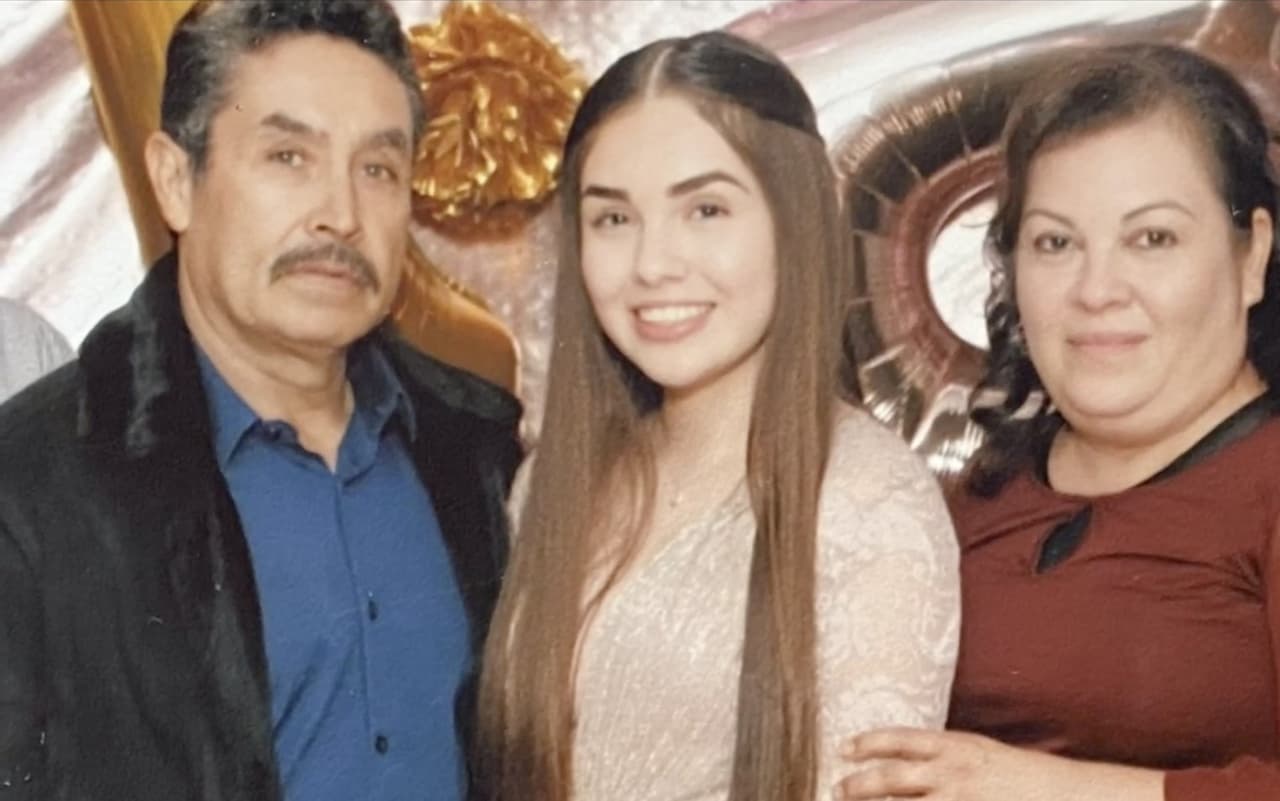 Tragedia familiar inspira a hispana a estudiar medicina en una de las universidades más prestigiosas del país