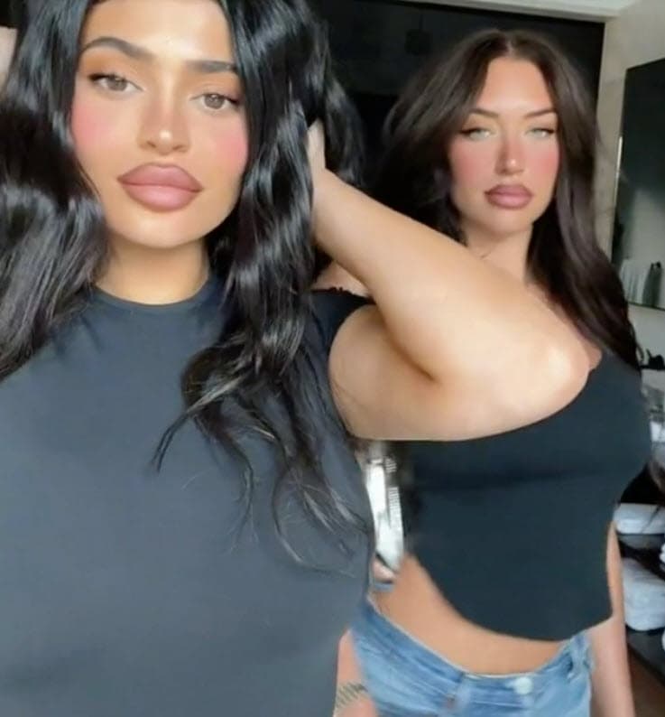 El pasado fin de semana, Kylie Jenner apareció en esa plataforma bailando junto con su mejor amiga Stassie Karanikolaou.
<br>