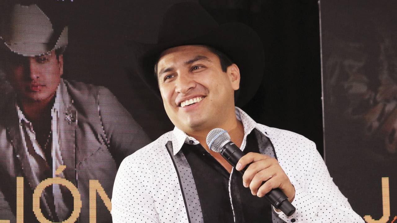 Esta es la razón por la que Julión Álvarez no cantaría corridos tumbados