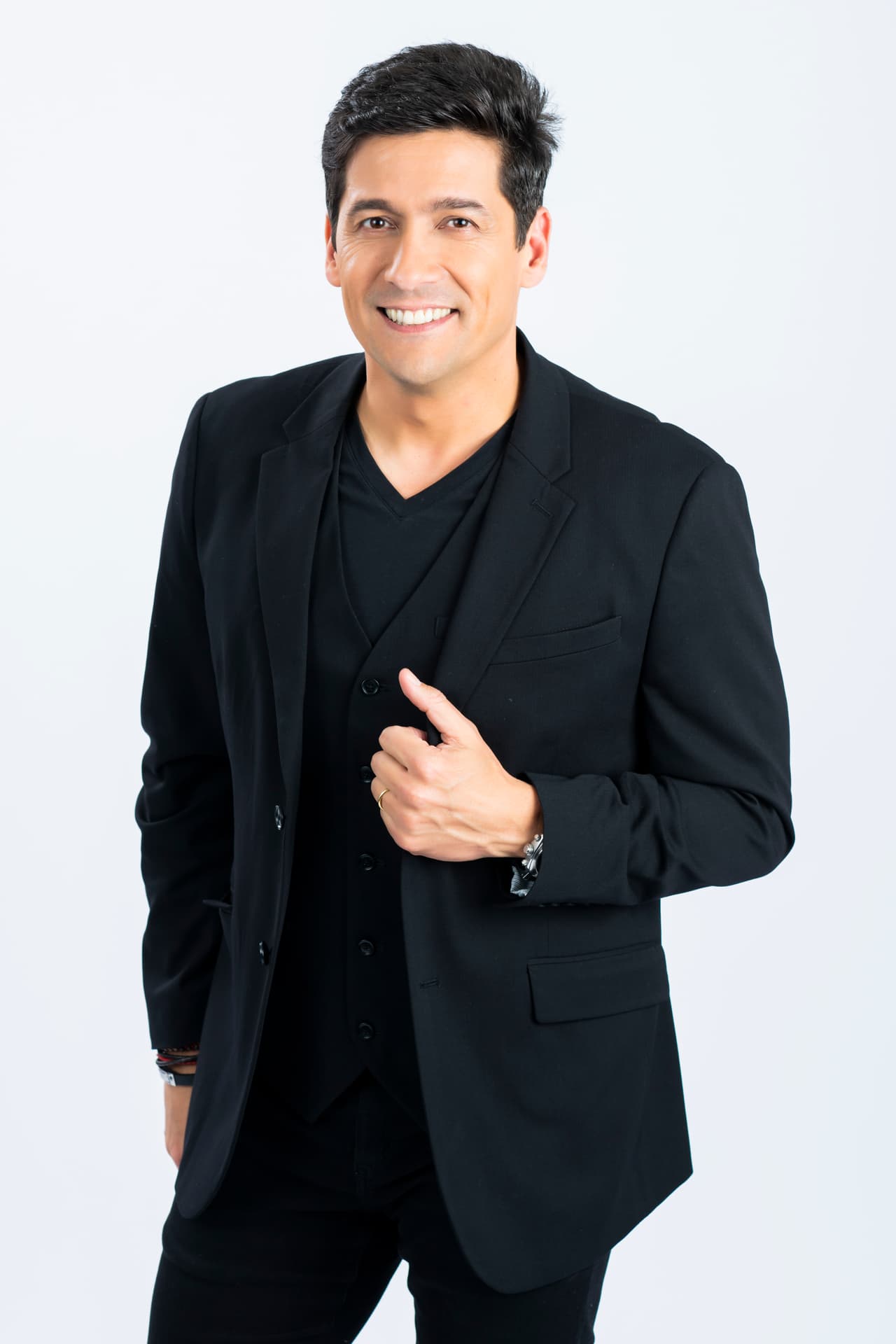 <b>Rafael Araneda</b>, conductor.