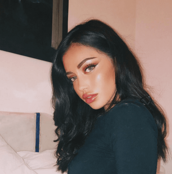 Y menos cuando se trata de esta hermosura. Se llama Cindy Kimberly y se hizo famosa hace unos meses cuando Justin la empezó a buscar por todas partes después de publicar su imagen.