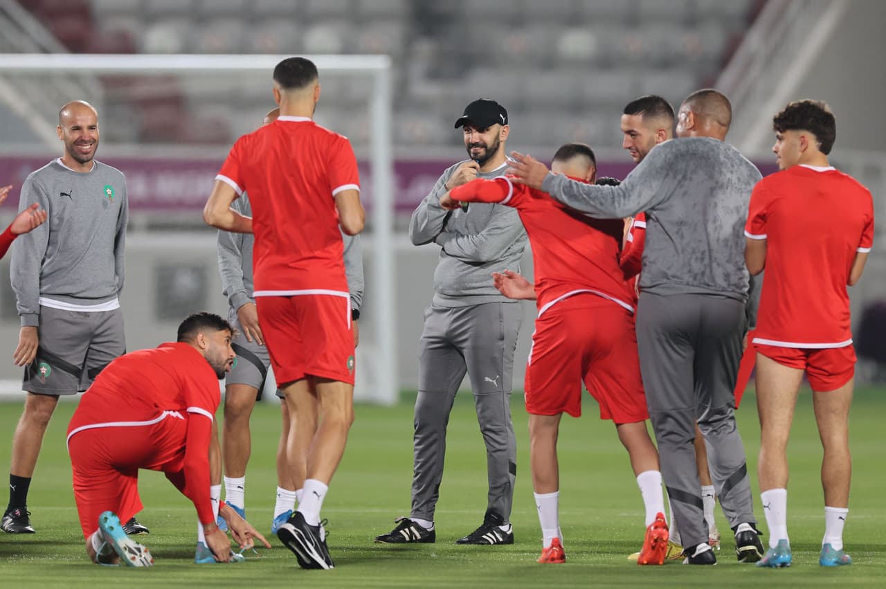 Marruecos entrena con cuatro jugadores por separado