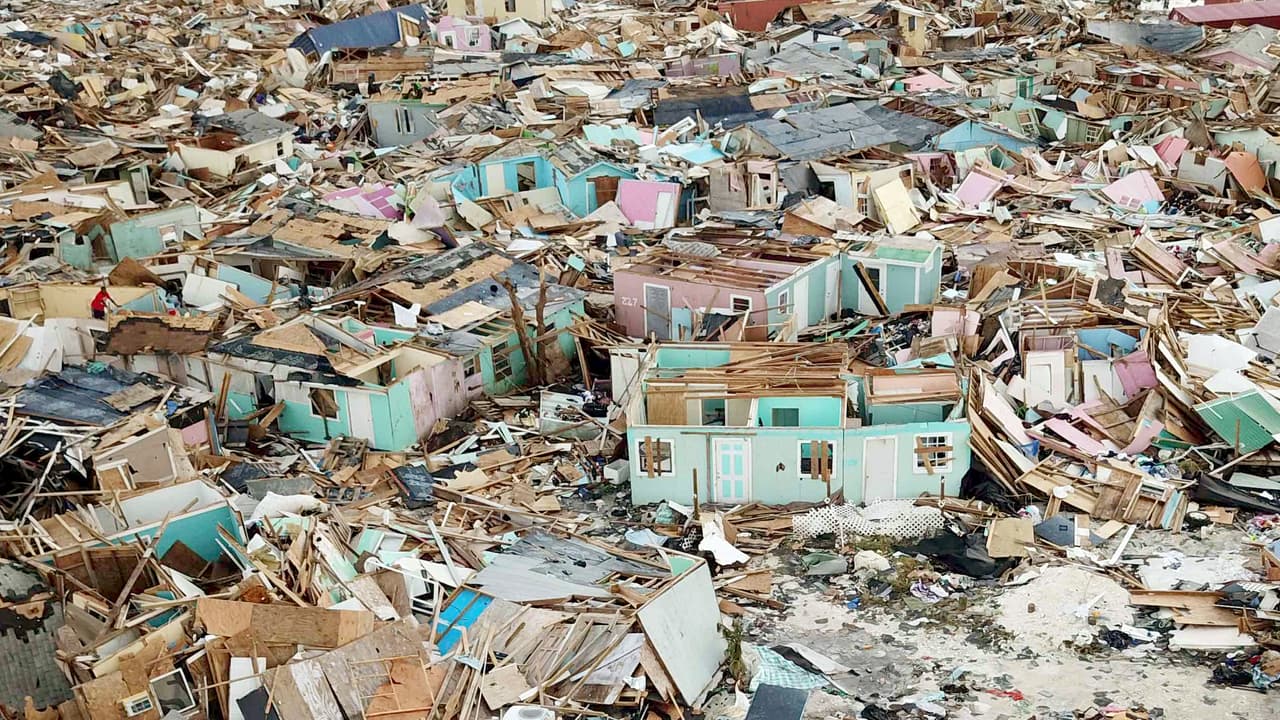 "Esto no puede ser real": las casas apiñadas en Marsh Harbour, donde Dorian estuvo más de un día en Las Bahamas (fotos)
