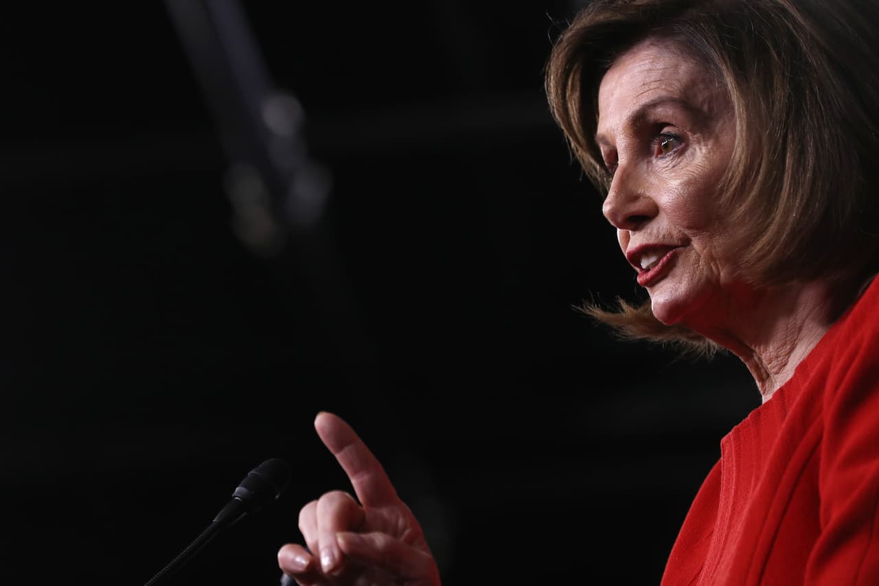Pelosi habla de "soborno" para referirse a la llamada de Trump a Ucrania: ¿Por qué esa palabra es importante?