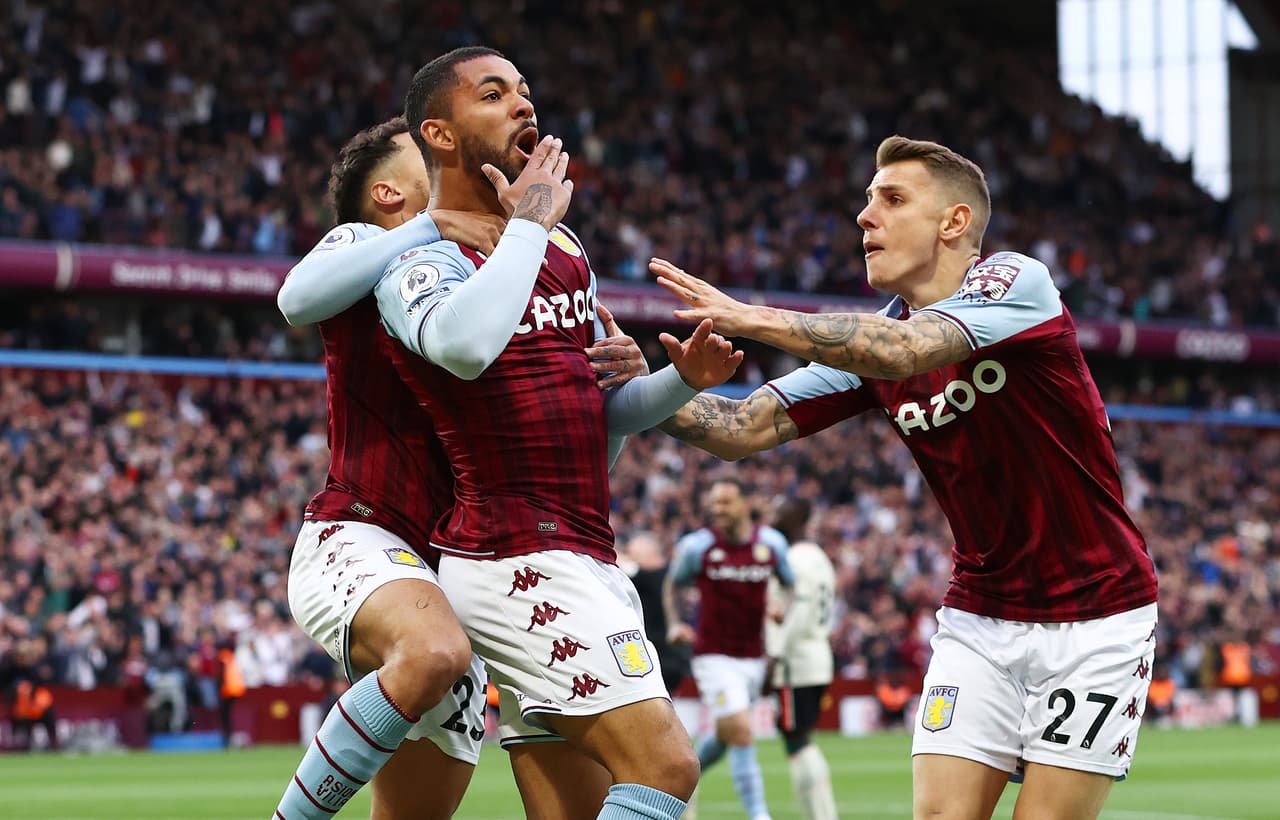 En un partido que comenzó perdiendo y en el que tuvo que hacer un mayor sacrificio, el Liverpool de Klopp sacó un muy importante triunfo en su visita al Aston Villa para sostener la pelea con el Manchester City.