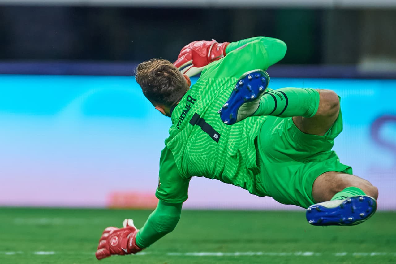 Turner respondió siempre que fue requerido.