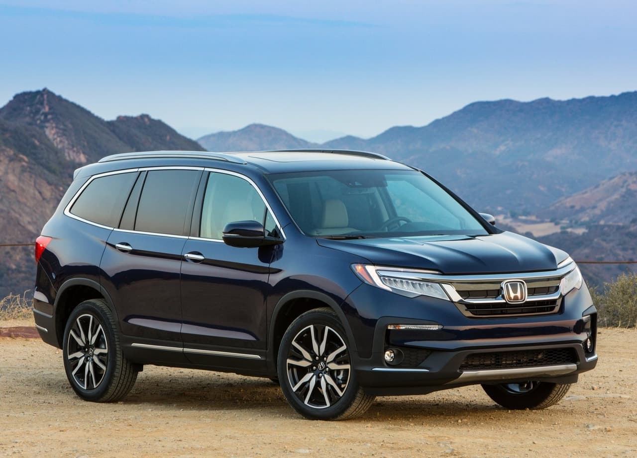 <h3 class="cms-H3-H3">13. Honda Pilot</h3>
<br>
<br>Ensamblado en 
<b>Lincoln, Alabama</b>. 
<br>
<br>Una SUV mediana con una cabina cómoda y espaciosa, un manejo agradable y una economía de combustible buena.