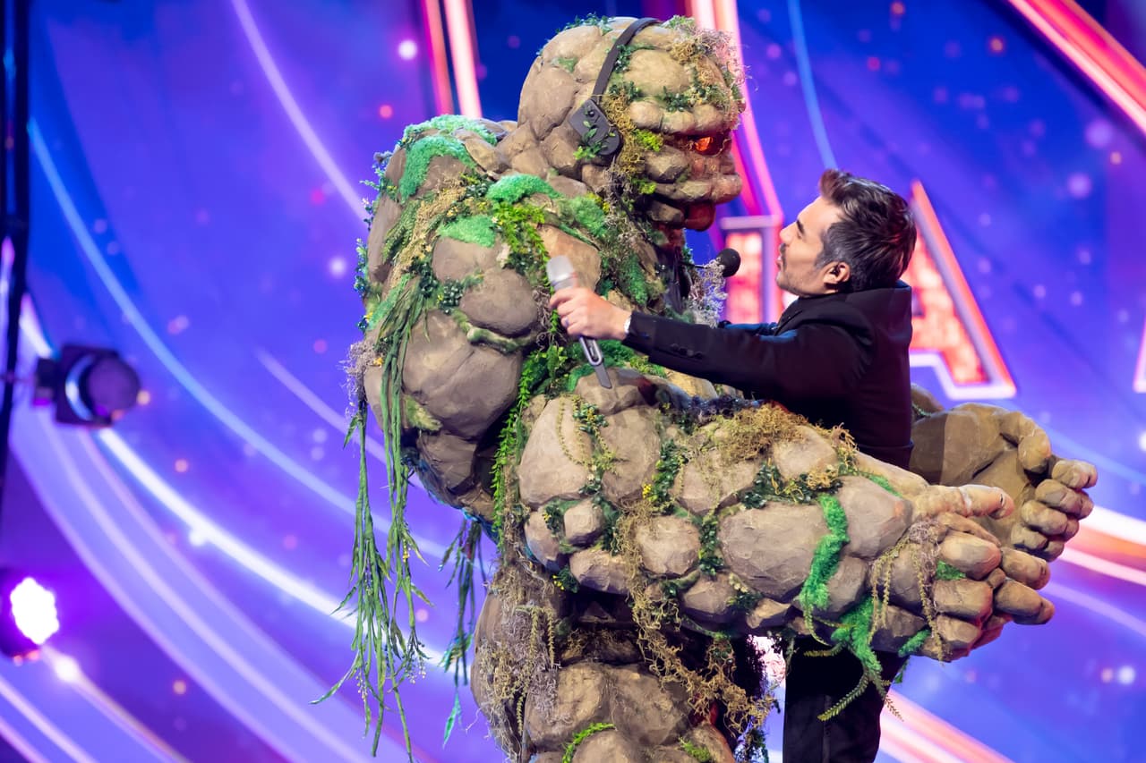 Sin embargo, de último momento decidió que quería estar en la gran final, por lo que será hasta ese día cuando descubramos su identidad.