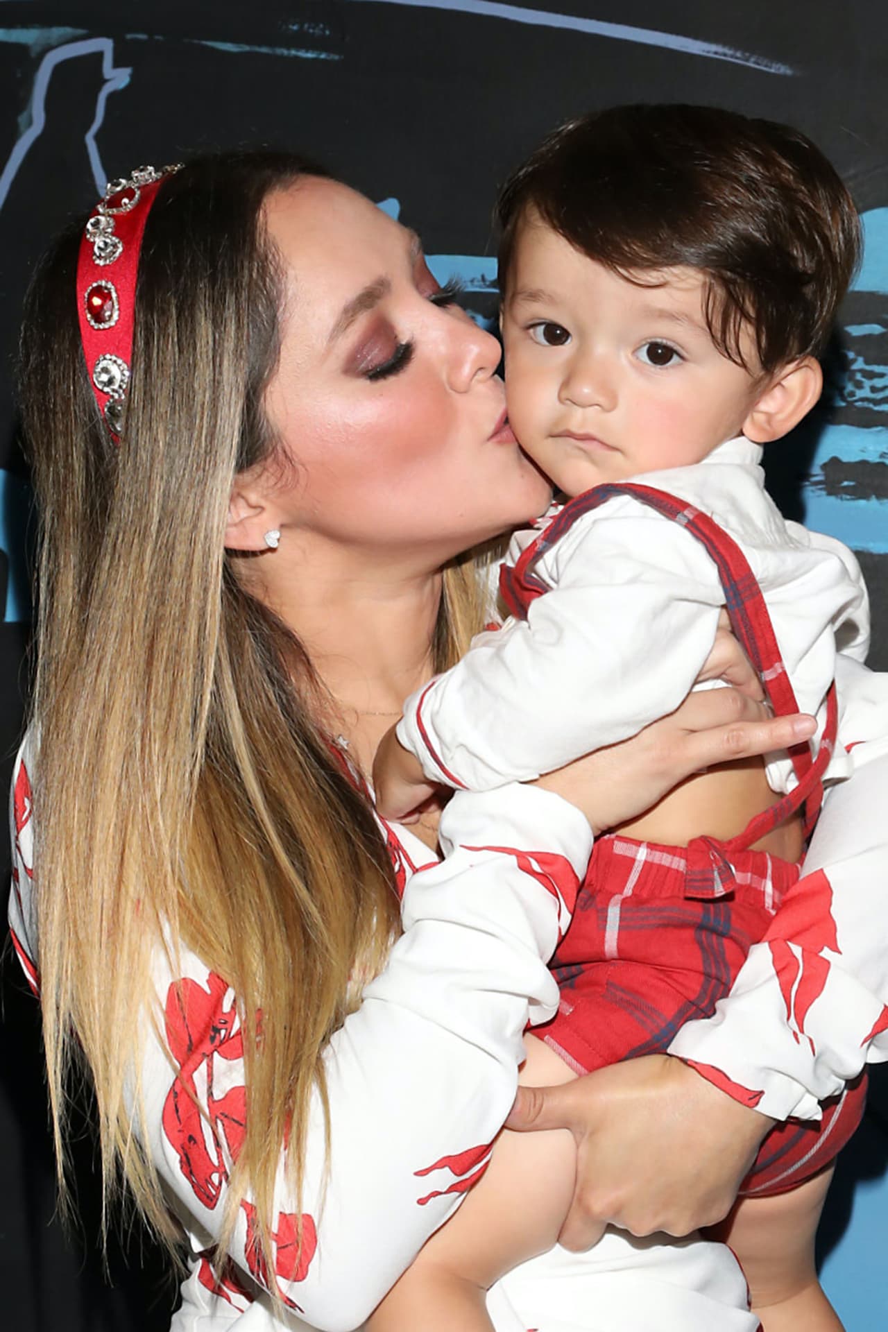 En mayo del 2020 se convirtió en madre soltera por elección. En redes sociales muestra lo feliz que es a lado de su pequeño 
<a href="https://www.univision.com/famosos/hijo-sherlyn-andre-regalos-reyes">André</a>.