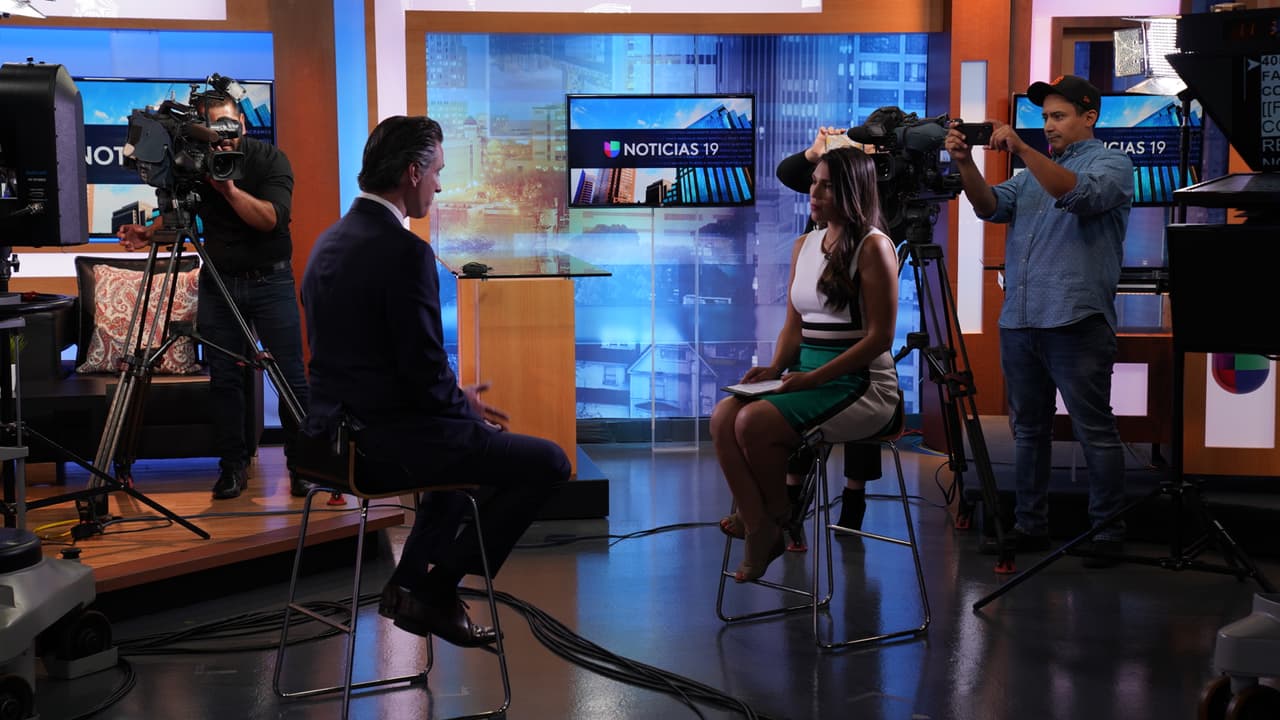 "Quiero que la medida que acabo de firmar, la SB 104, sea un ejemplo para otros estados. Ellos deberían hacer lo mismo que California y ofrecer servicios de salud a todos sus residentes sin importar su estatus migratorio", declaró el gobernador Gavin Newsom. "El presidente Donald Trump está equivocado cuando critica la expansión de Medi-Cal. Él no cree en los beneficios de cubrir a todos los residentes, y además, él apoya la remoción de la Ley de Salud Asequible (Obamacare)".