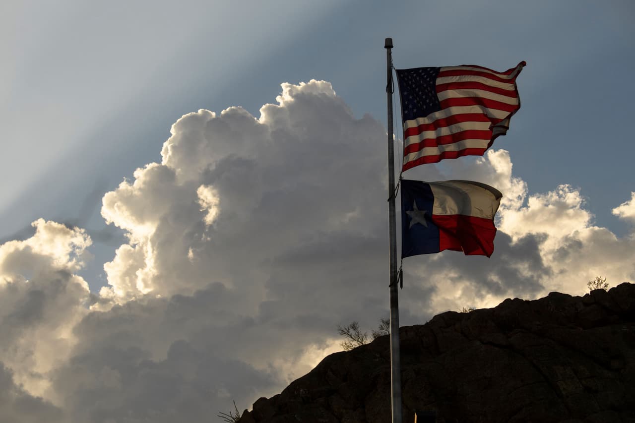 <b>2. Dallas-Fort Worth, TX</b>
<br>
<br>Según el informe, aquellos que viven en
<b><a href="https://www.univision.com/local/dallas-kuvn/7-atracciones-turisticas-en-texas-varias-de-ellas-estan-en-dallas-fotos">Dallas y Fort Worth</a></b> tienden a ser jóvenes profesionales. Personas están inundando el área, y la población ha aumentado de aproximadamente 5.8 millones de personas en 2005 a más de 7 millones de personas en la actualidad.
<br>
<br>Se llevó una puntuación de 6.9 de 10 en cuanto a seguridad, empleo y valor de vivienda.