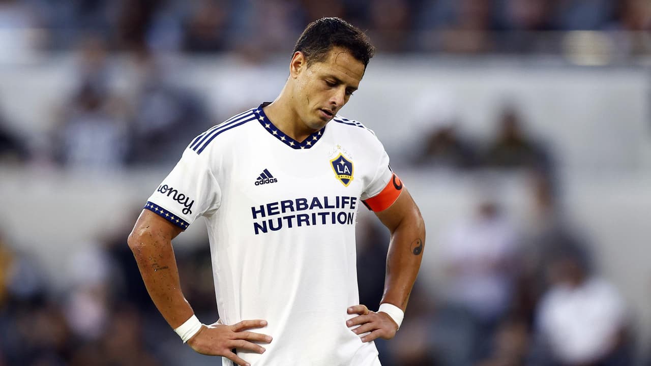 'Chicharito' pide perdón por caída de Galaxy ante Kansas City