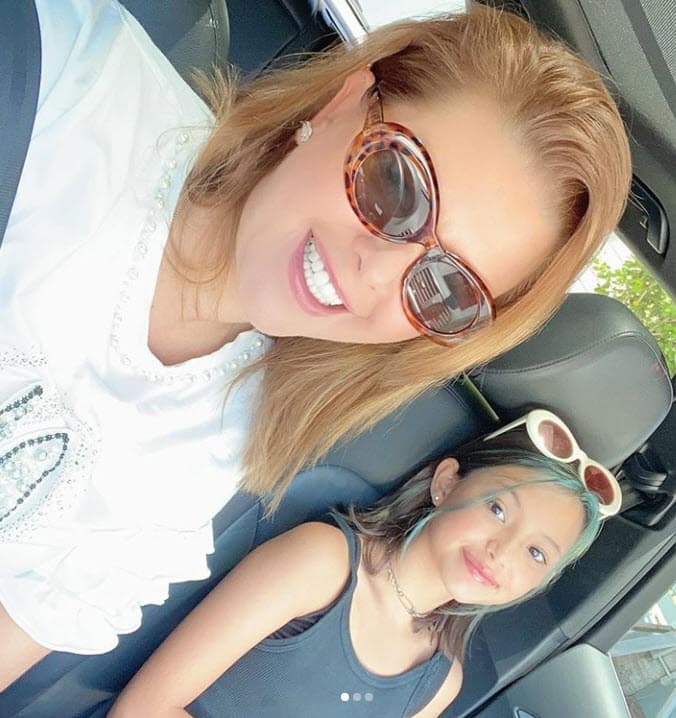 “Yo ahorita estoy enfrentando un tema gravísimo, el tema de la educación de mi hija que es lo único que me importa. No tengo marido, nada más interesante que hacer en mi vida que criar a Dinorah y
<b>yo me propuse que iba a hacer de mi hija una fregona”</b>, dijo para
<a href="https://www.youtube.com/watch?v=6S1K7sdA7cA" target="_blank">'Ventaneando'</a> el pasado 4 de agosto.