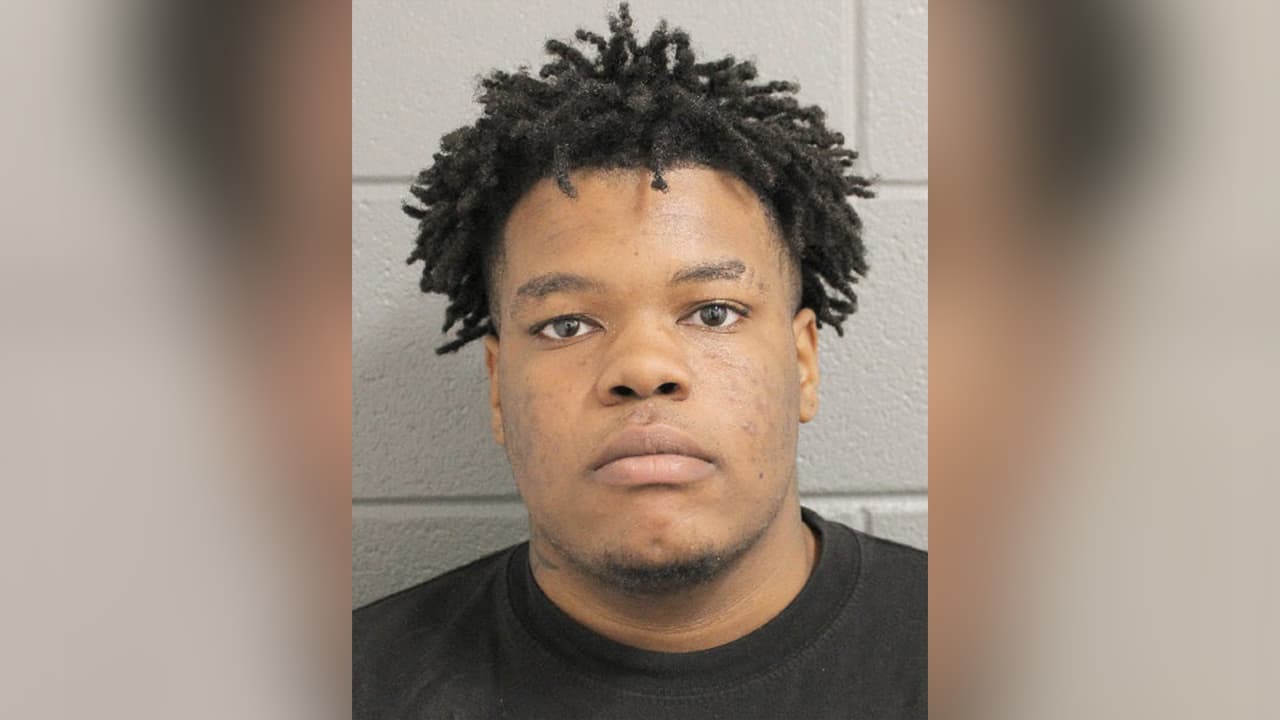 Dequan Jamal Henry, es buscado por no detenerse a prestar ayuda en un choque que provocó heridas.