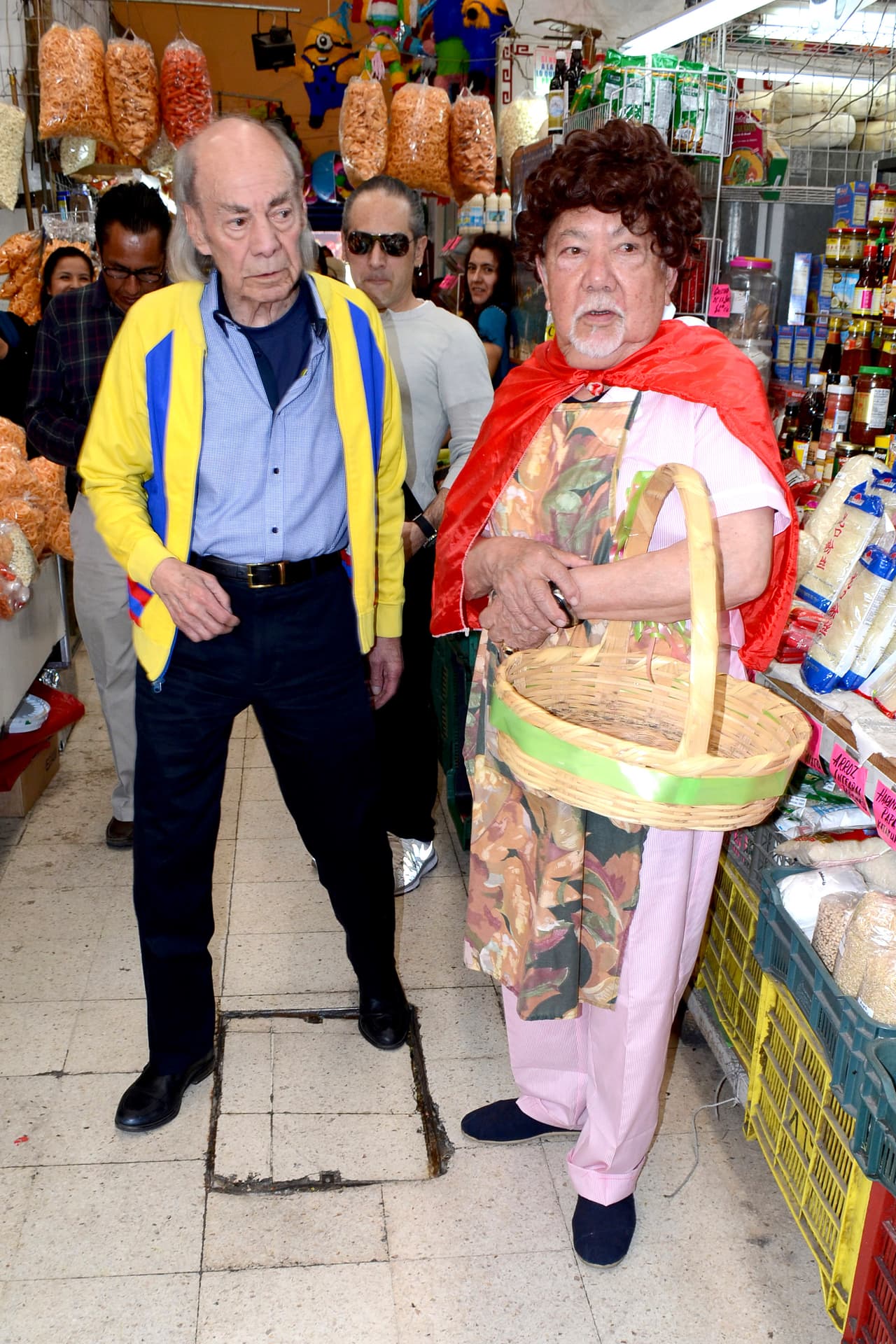 Manuel 'El Loco' Valdés y Sergio Corona mantienen una 
<b><a href="https://www.univision.com/shows/despierta-america/el-loco-valdes-y-sergio-corona-se-reencuentran-para-compartir-divertidas-anecdotas-de-su-amistad-video">amistad de más de 60 años</a></b>.