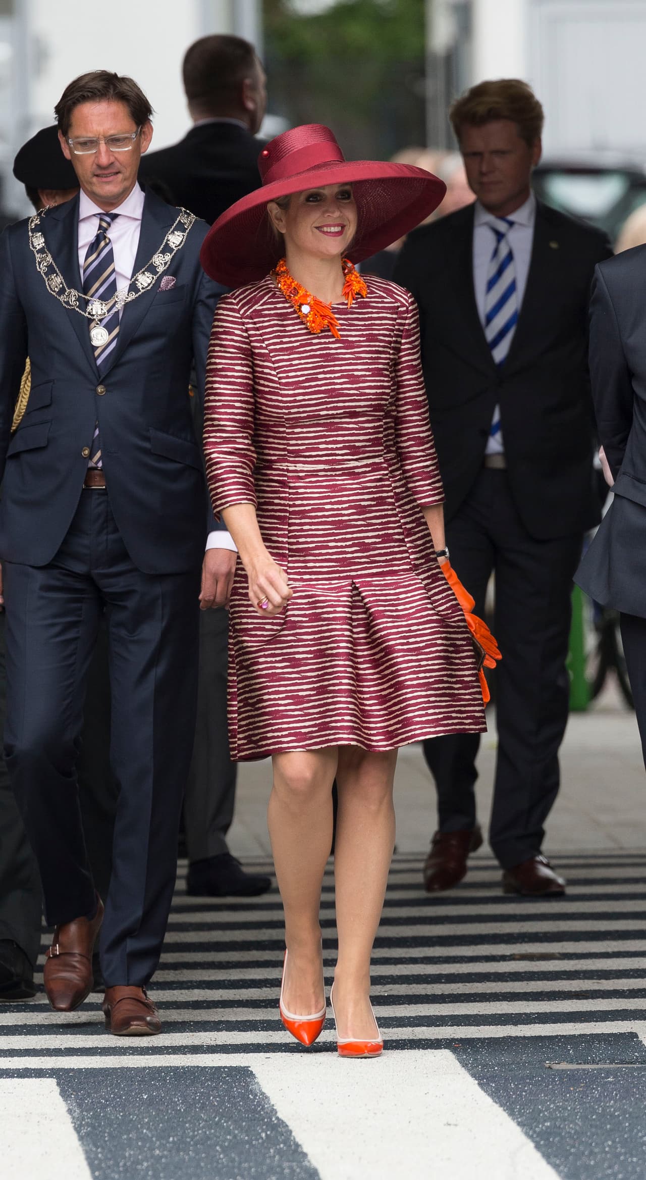 Antes de formar parte de la realeza, estudió economía en su Buenos Aires natal, donde además tuvo trabajos importantes.