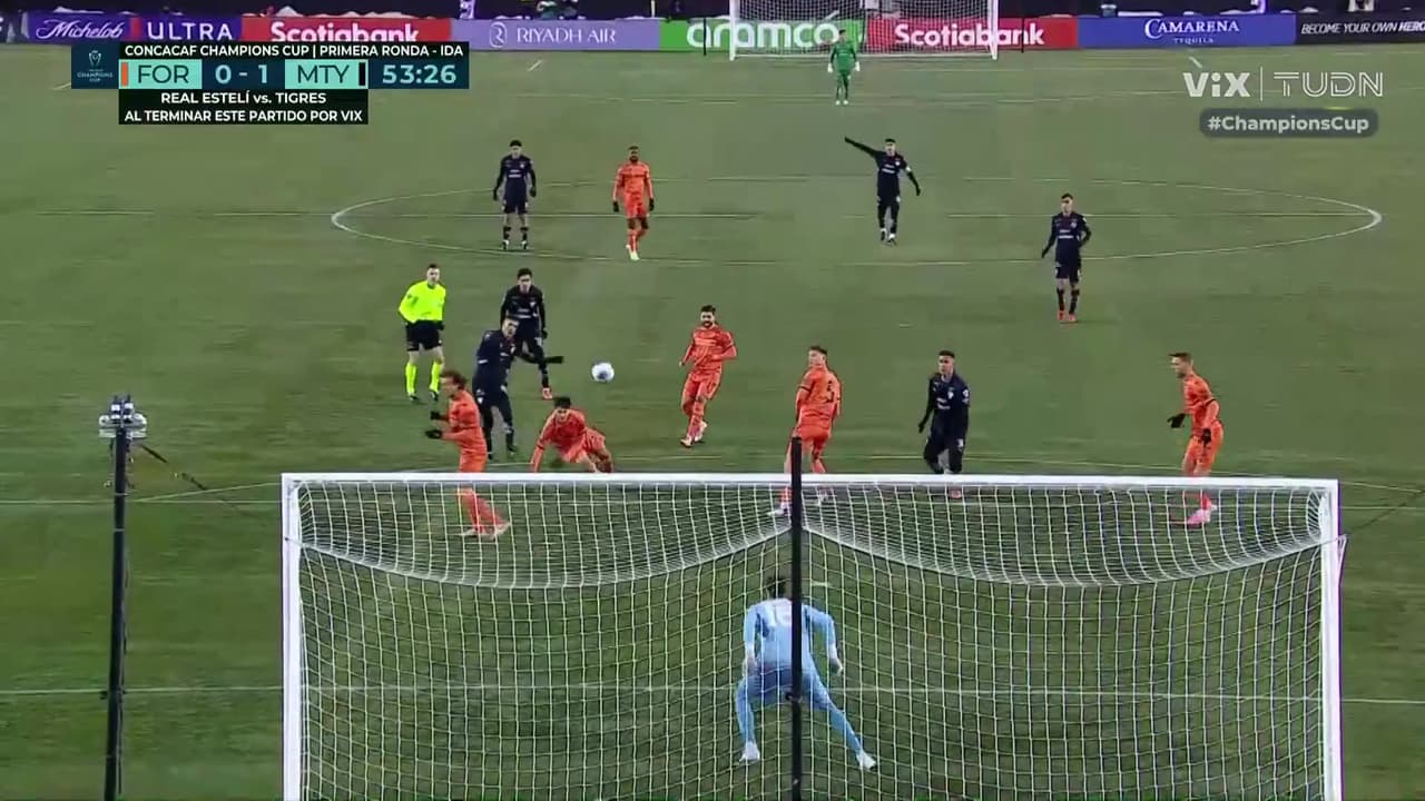 ¡Gol de Monterrey! Deossa abre el marcador con un riflazo