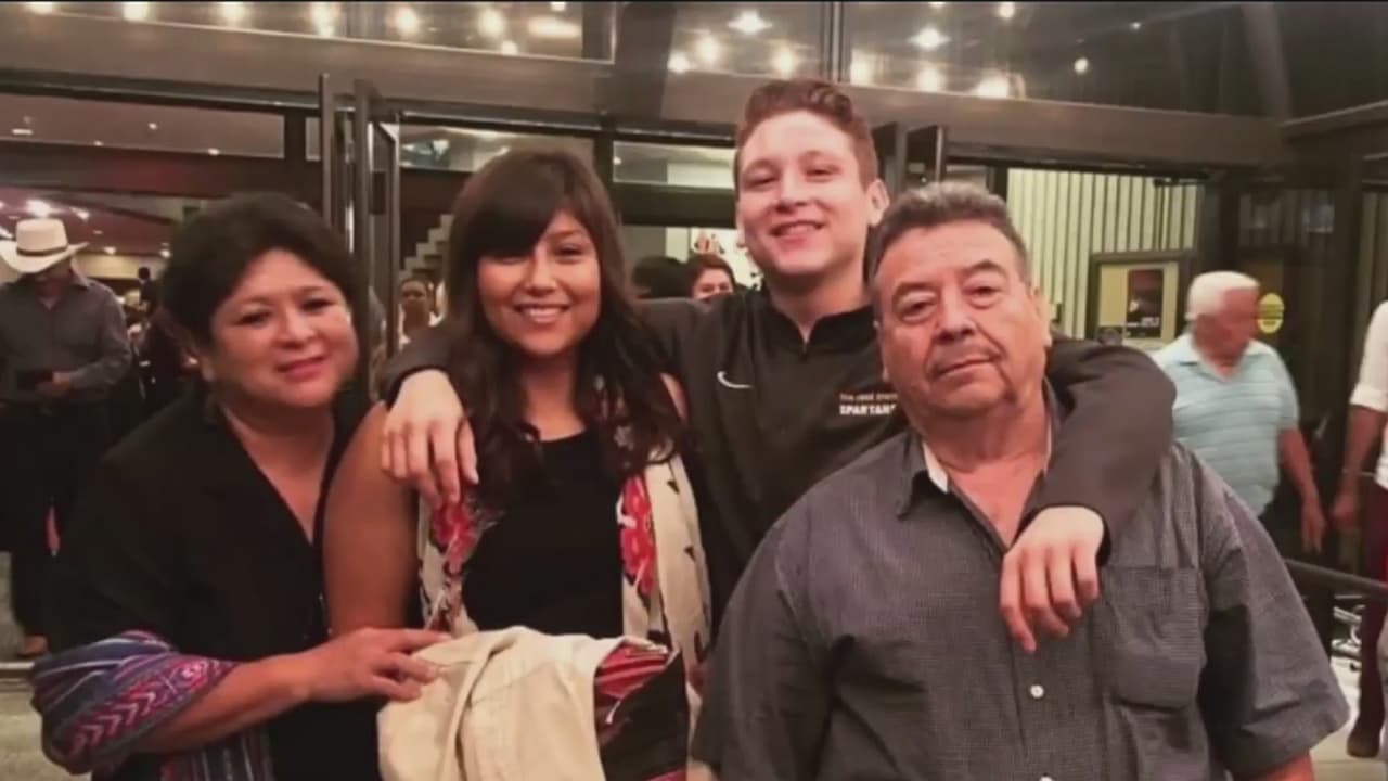 Muere por coronavirus el padre de una familia de músicos; su esposa y dos hijos están infectados