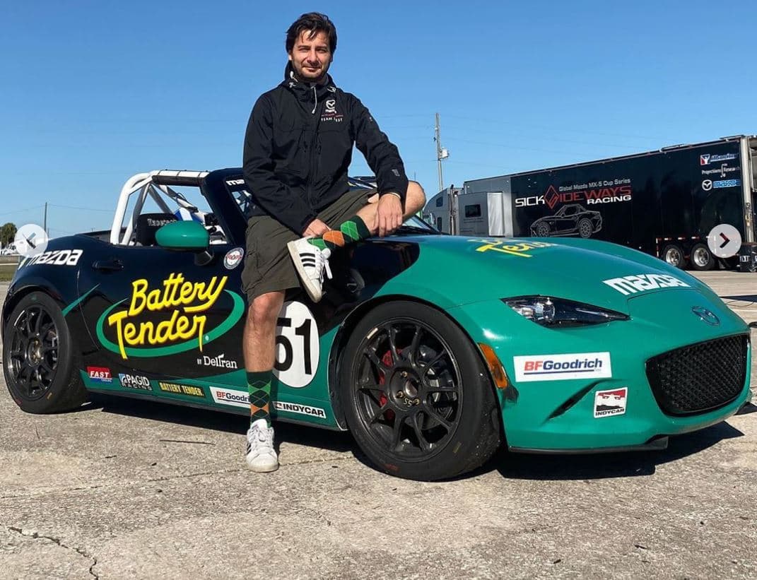 Jaime, el Mazda MX-5 Cup Battery Tender y el equipo SickSideways se reencontraron algunas semanas despues de la carera para girar nuevamente en Sebring.