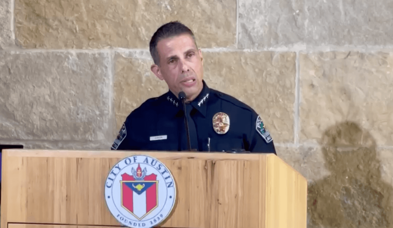 Joseph Chacón será el segundo hispano en ejercer como jefe del Departamento de Policía de Austin 