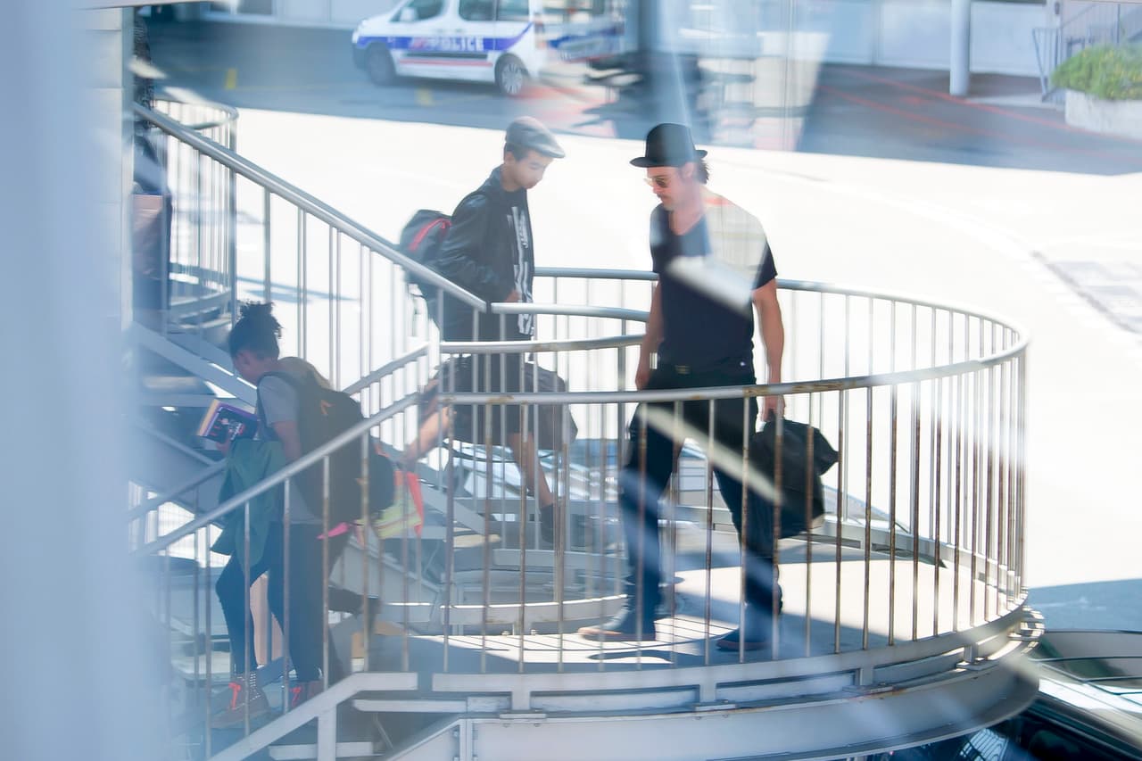 Todos los hijos de Brad y Angelina los acompañaron.