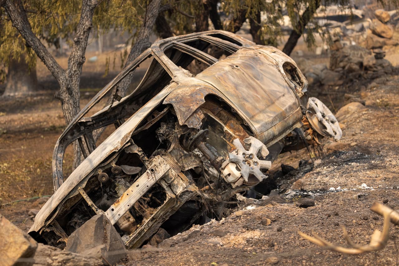 Identifican a las cuatro víctimas fatales del incendio McKinney